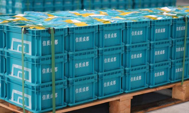 工厂还应用了新型传感技术,网络技术和数据分析处理技术,实现产品全